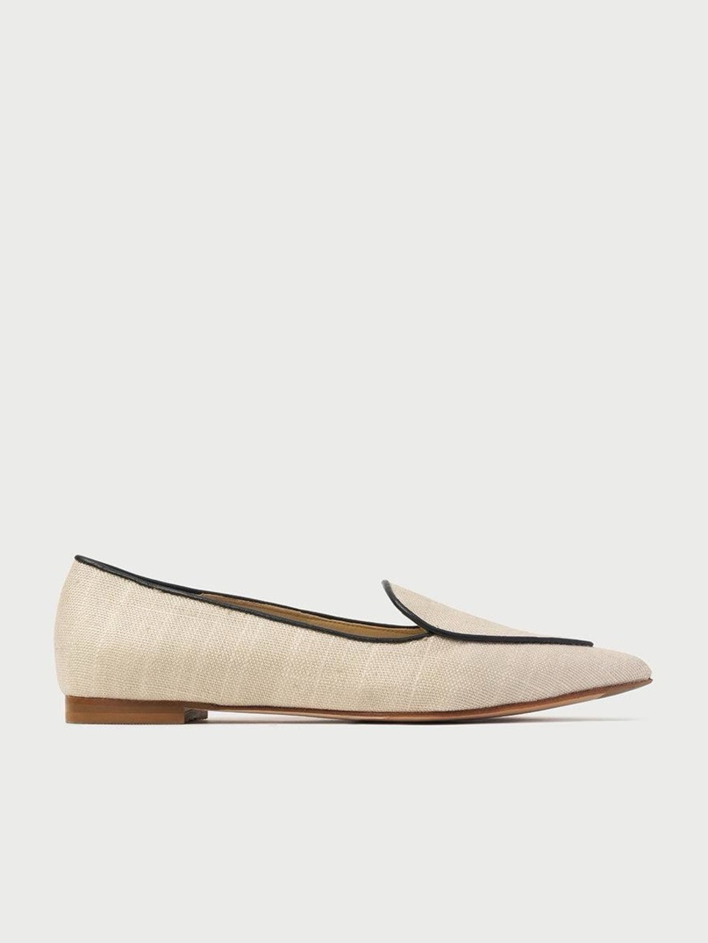 Mavette Fiona Made In Italy Pebbled‎ Cream Leather with Black Piping Flats Sz 9